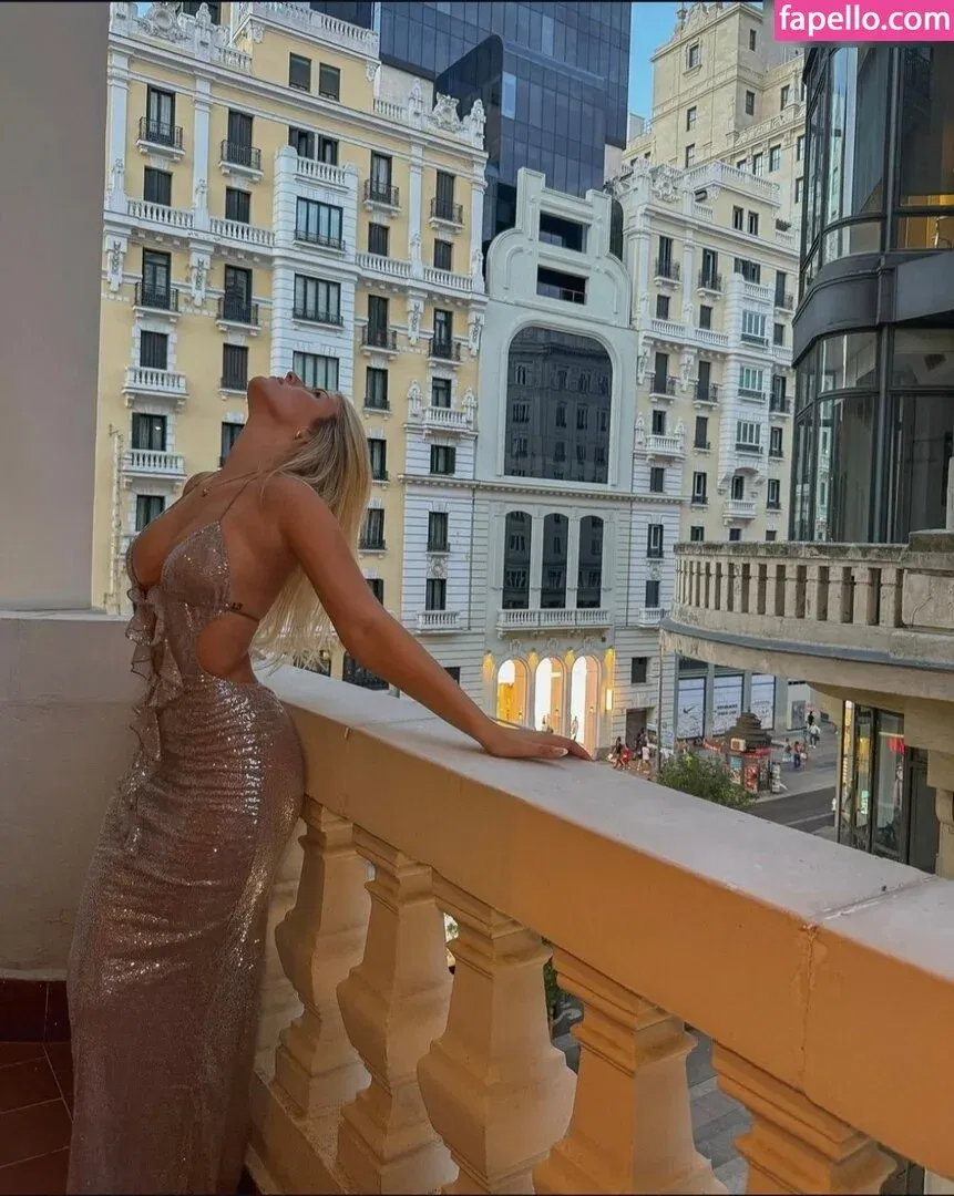 Sophie Schnur / sophie.schnr Onlyfans Photo Gallery 