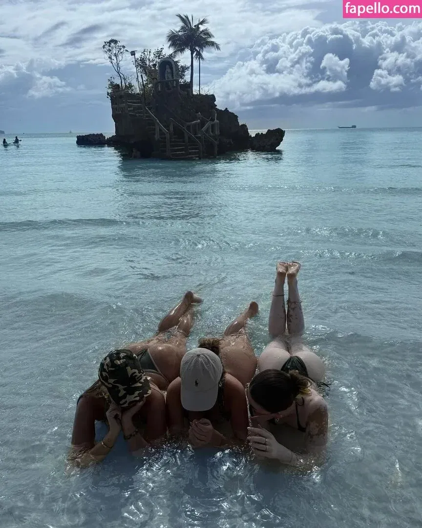 Sophie Schnur / sophie.schnr Onlyfans Photo Gallery 