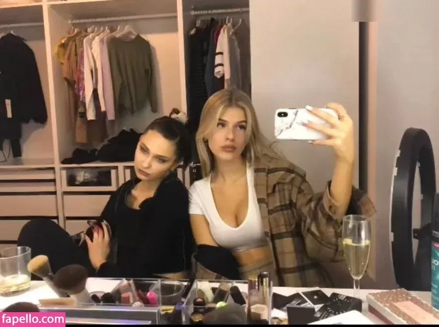 Sophie Schnur / sophie.schnr Onlyfans Photo Gallery 