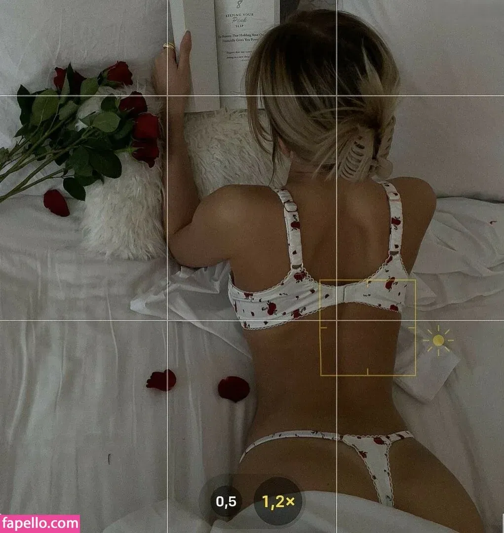 Sophie Schnur / sophie.schnr Onlyfans Photo Gallery 