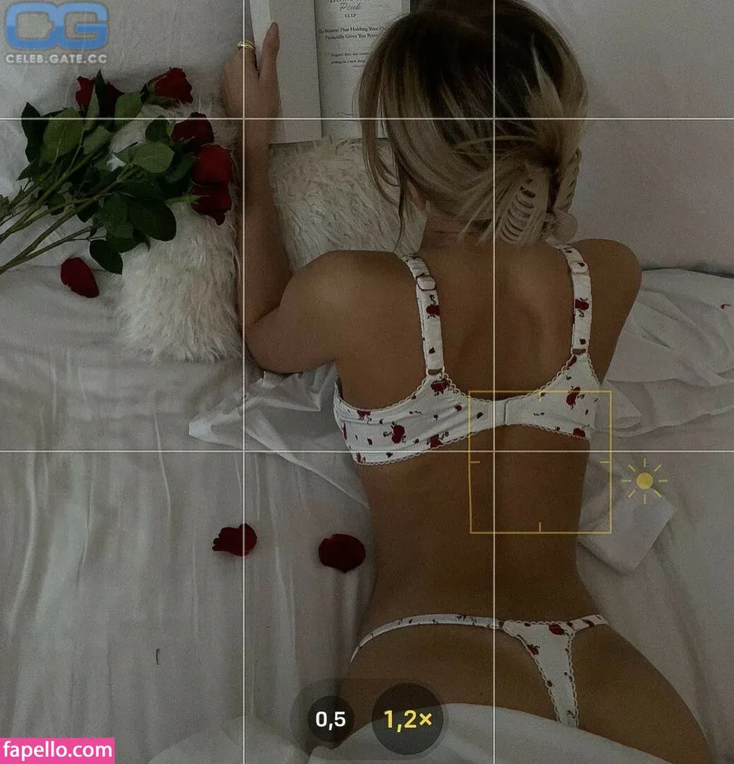 Sophie Schnur / sophie.schnr Onlyfans Photo Gallery 