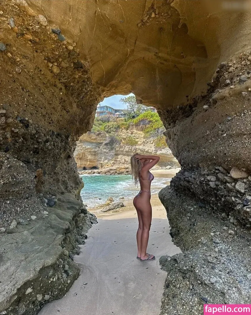 Sophie Schnur / sophie.schnr Onlyfans Photo Gallery 