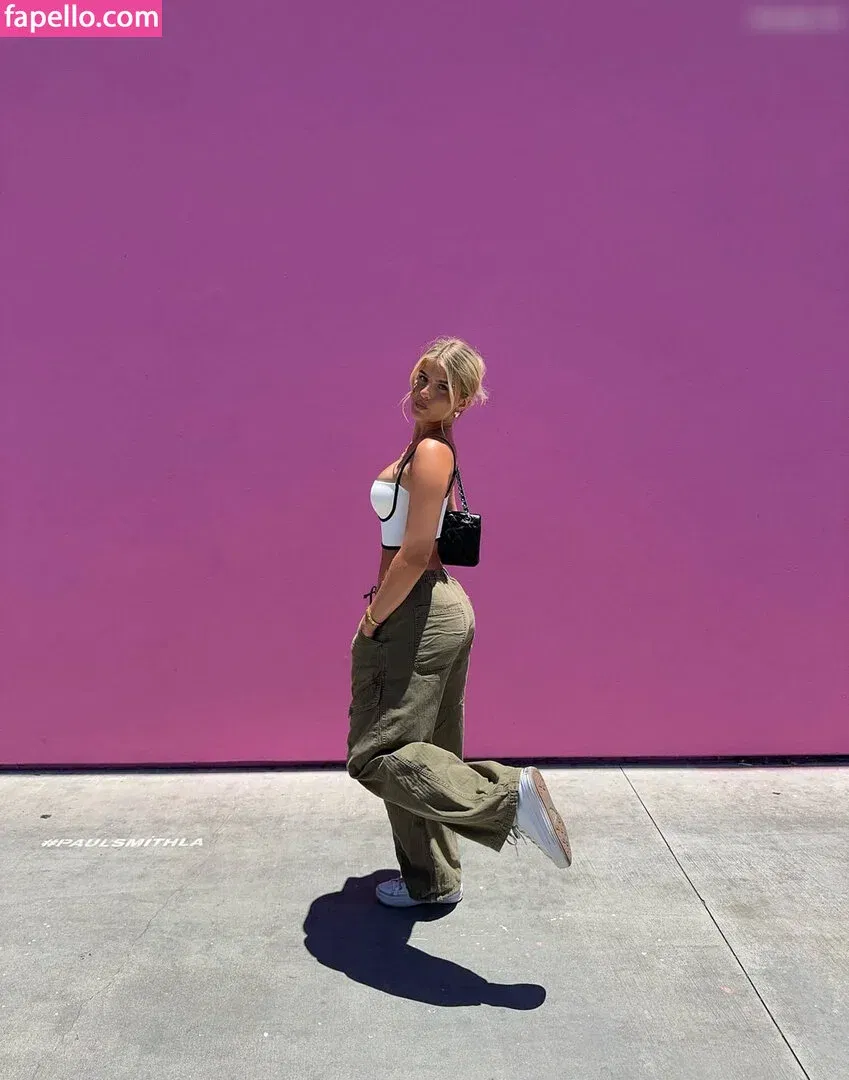 Sophie Schnur / sophie.schnr Onlyfans Photo Gallery 