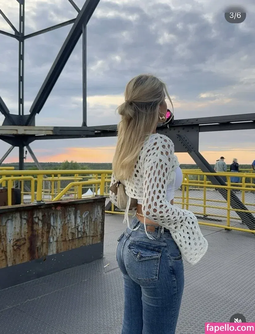 Sophie Schnur / sophie.schnr Onlyfans Photo Gallery 