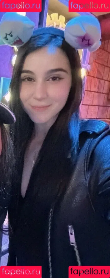 Midna / ashprincessmidna / midnababy Onlyfans Photo Gallery 