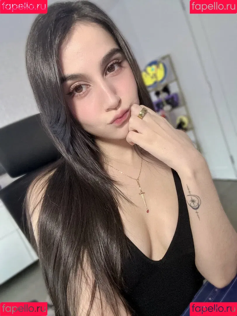 Midna / ashprincessmidna / midnababy Onlyfans Photo Gallery 