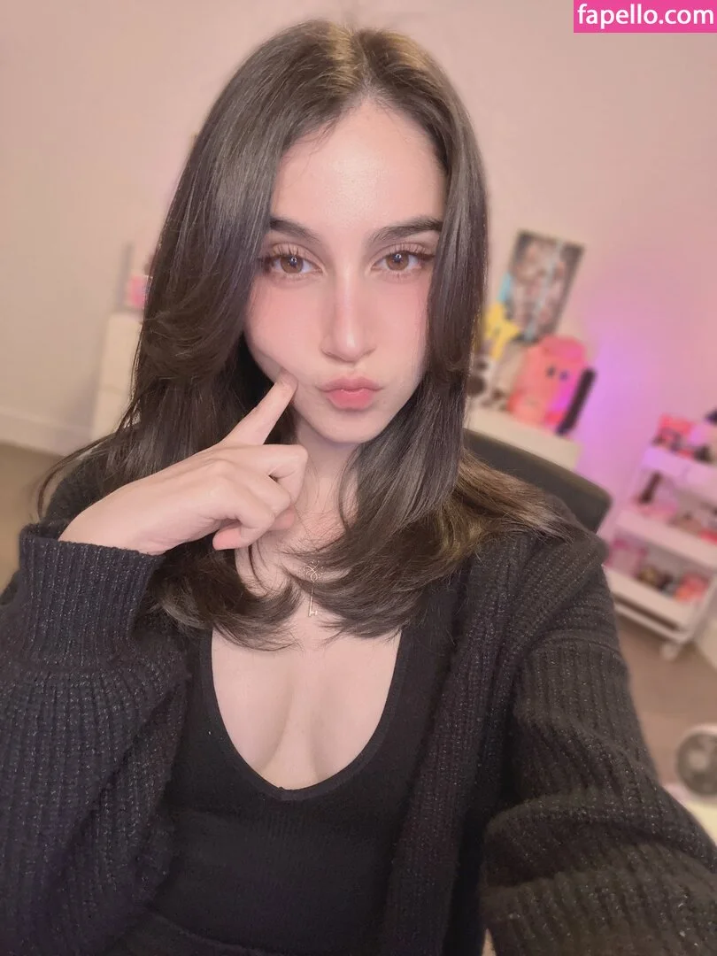 Midna / ashprincessmidna / midnababy Onlyfans Photo Gallery 