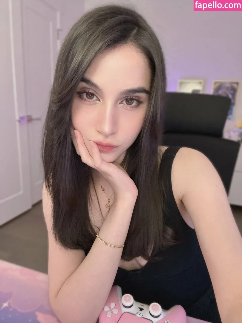 Midna / ashprincessmidna / midnababy Onlyfans Photo Gallery 