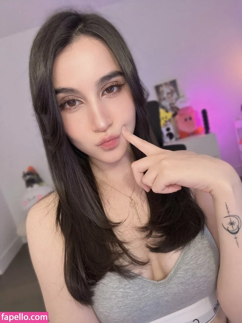 Midna / ashprincessmidna / midnababy Onlyfans Photo Gallery 