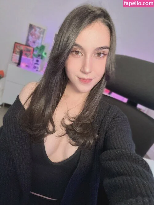 Midna / ashprincessmidna / midnababy Onlyfans Photo Gallery 