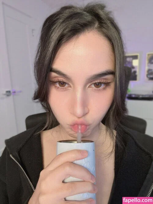 Midna / ashprincessmidna / midnababy Onlyfans Photo Gallery 