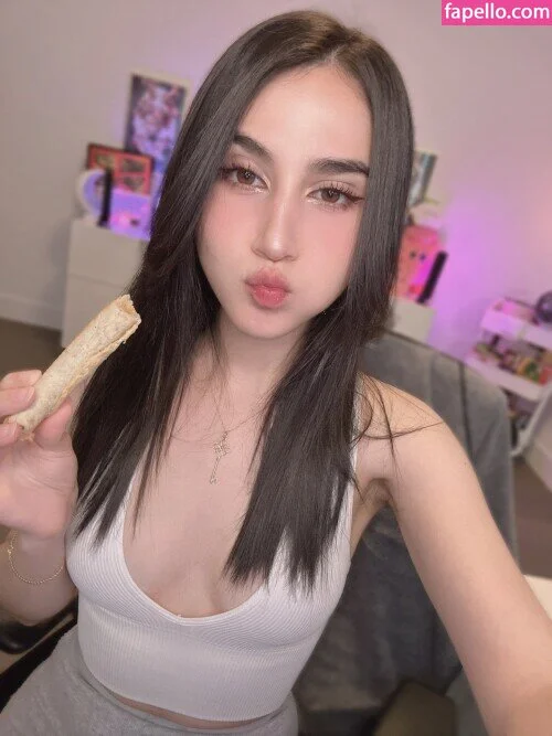 Midna / ashprincessmidna / midnababy Onlyfans Photo Gallery 