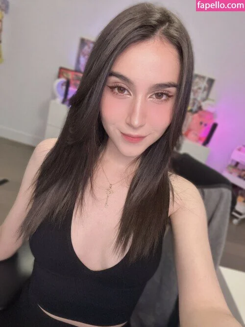 Midna / ashprincessmidna / midnababy Onlyfans Photo Gallery 