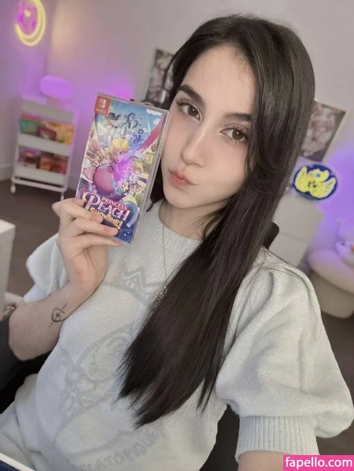 Midna / ashprincessmidna / midnababy Onlyfans Photo Gallery 