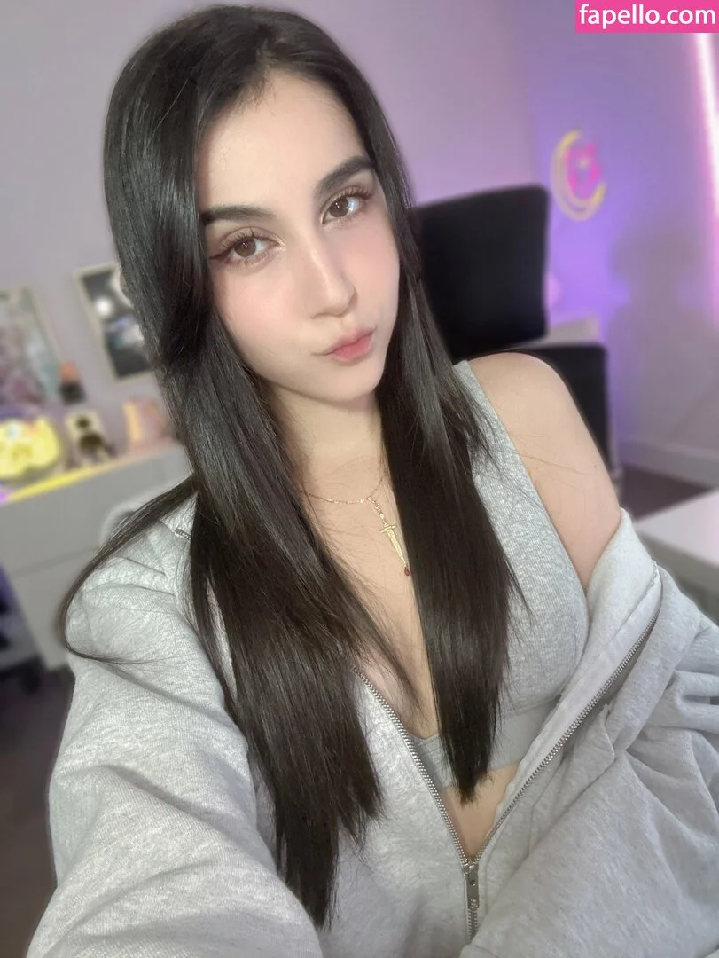 Midna / ashprincessmidna / midnababy Onlyfans Photo Gallery 