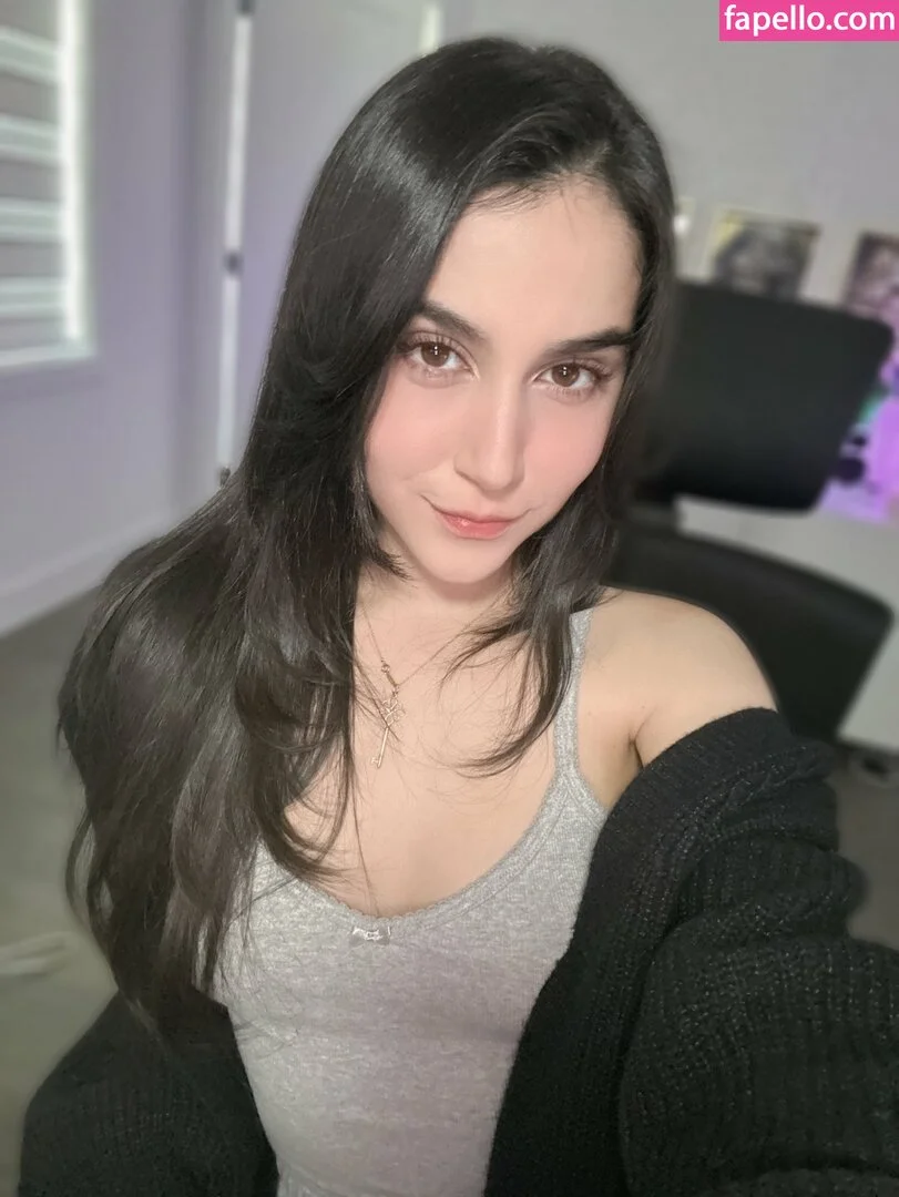 Midna / ashprincessmidna / midnababy Onlyfans Photo Gallery 