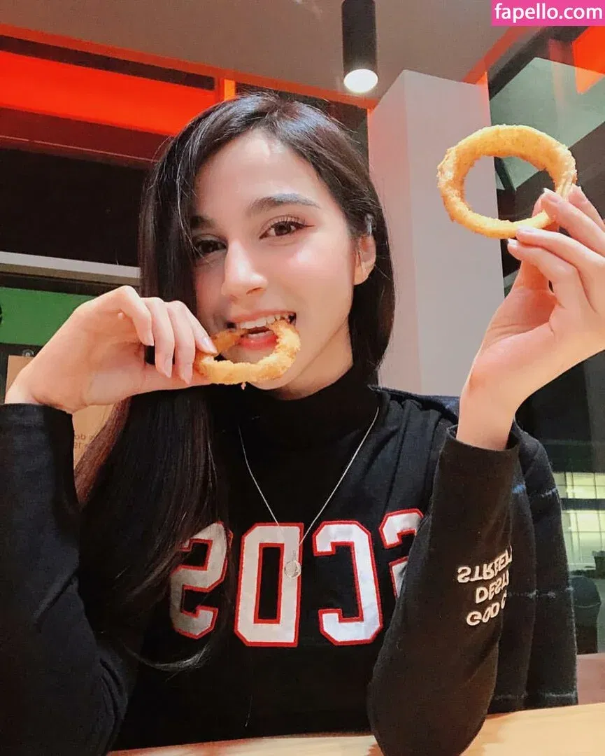 Midna / ashprincessmidna / midnababy Onlyfans Photo Gallery 