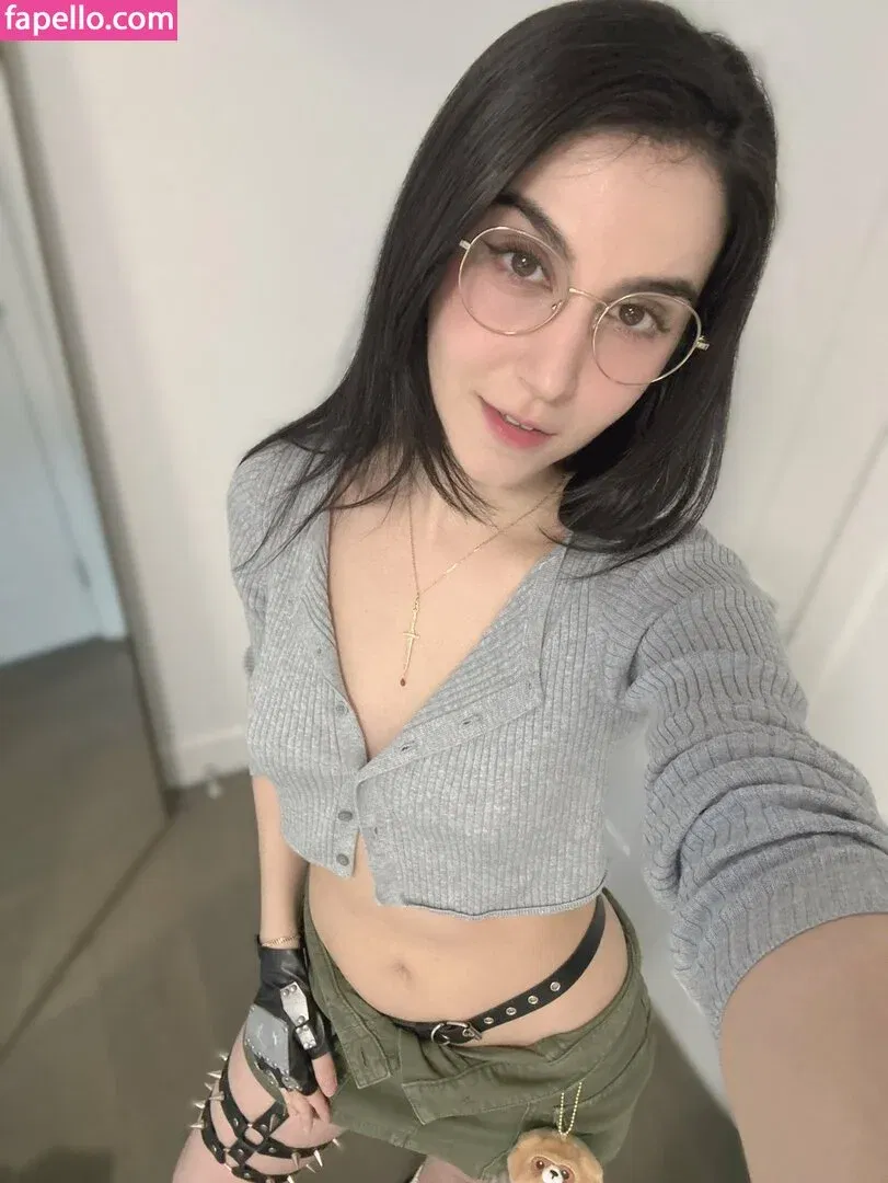 Midna / ashprincessmidna / midnababy Onlyfans Photo Gallery 