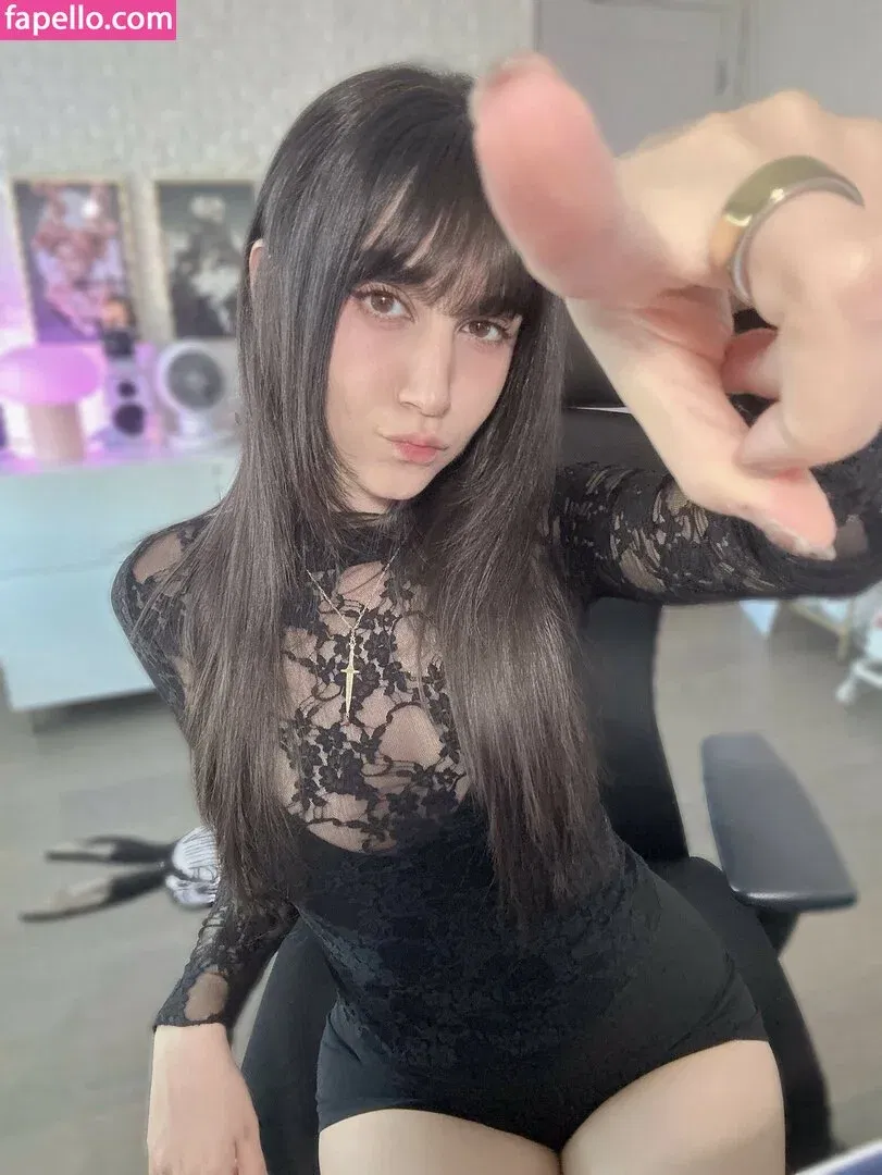 Midna / ashprincessmidna / midnababy Onlyfans Photo Gallery 