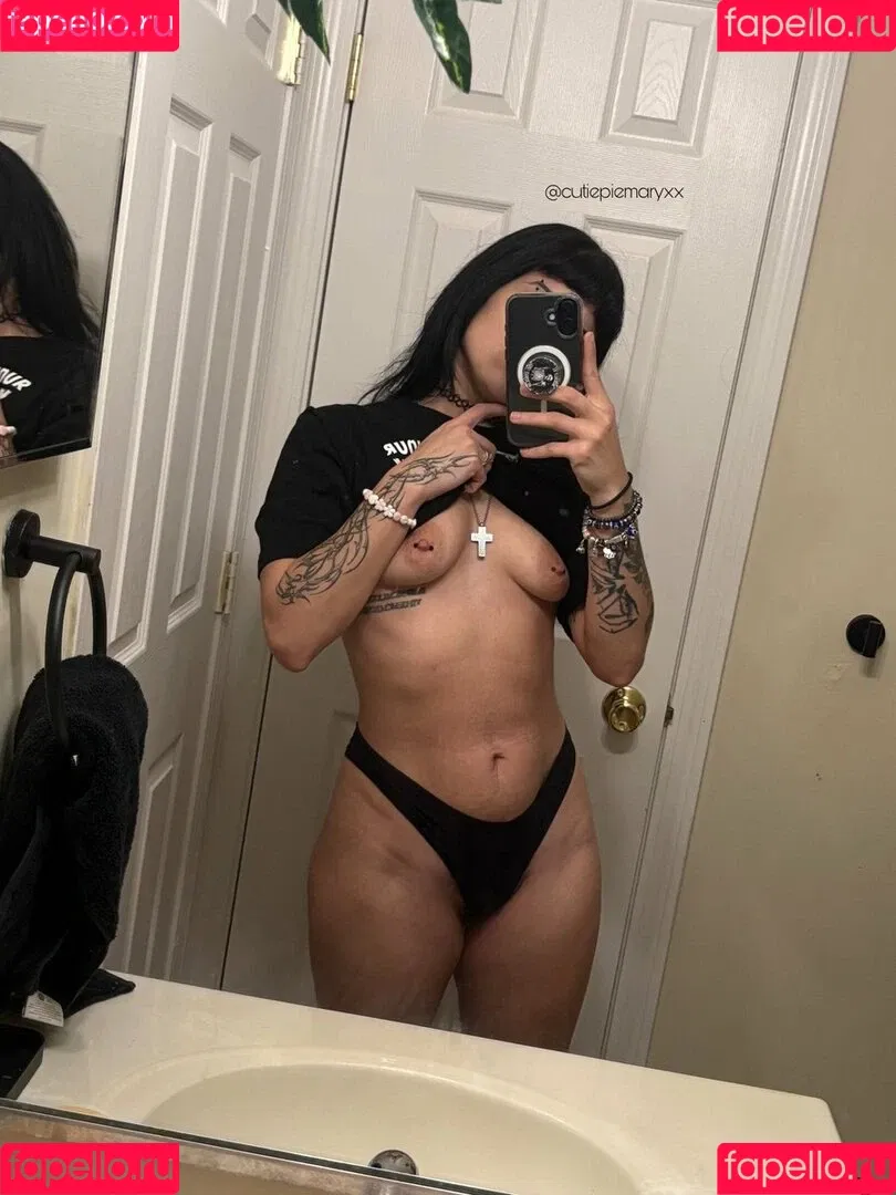 shayandshiloh / shylohnova Onlyfans Photo Gallery 