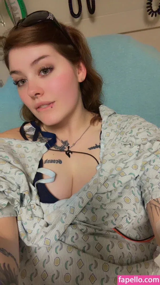 shayandshiloh / shylohnova Onlyfans Photo Gallery 