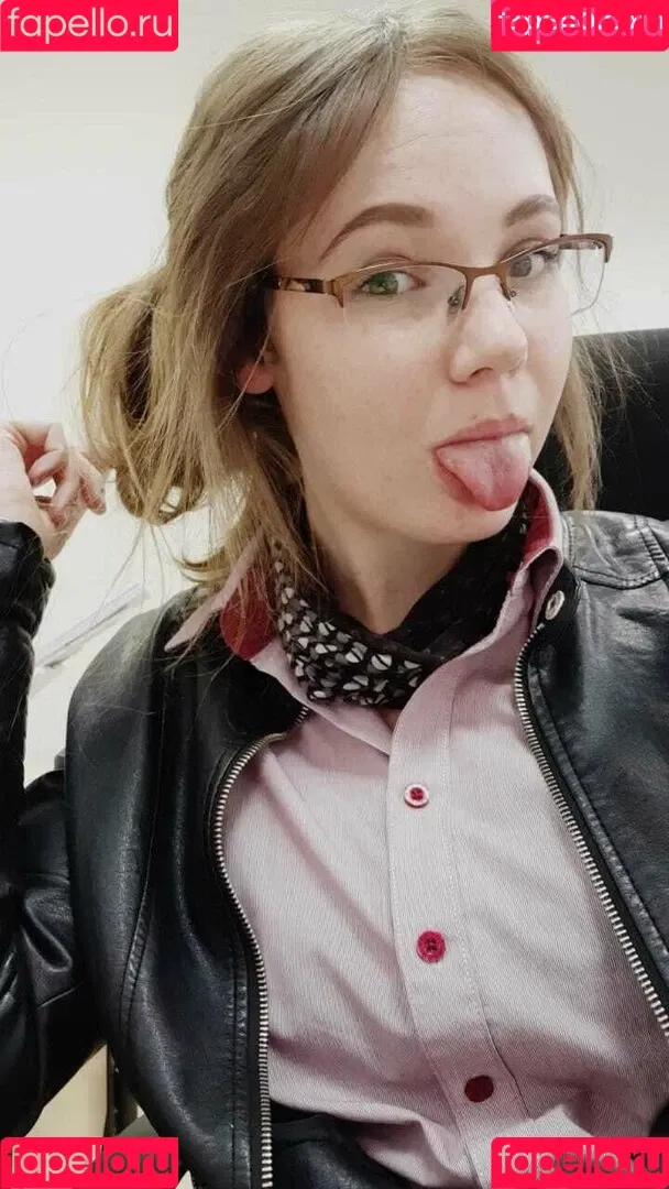 TIDYGIRL330 / allyson_grey / allysongreycosm / allysongreyxo Onlyfans Photo Gallery 