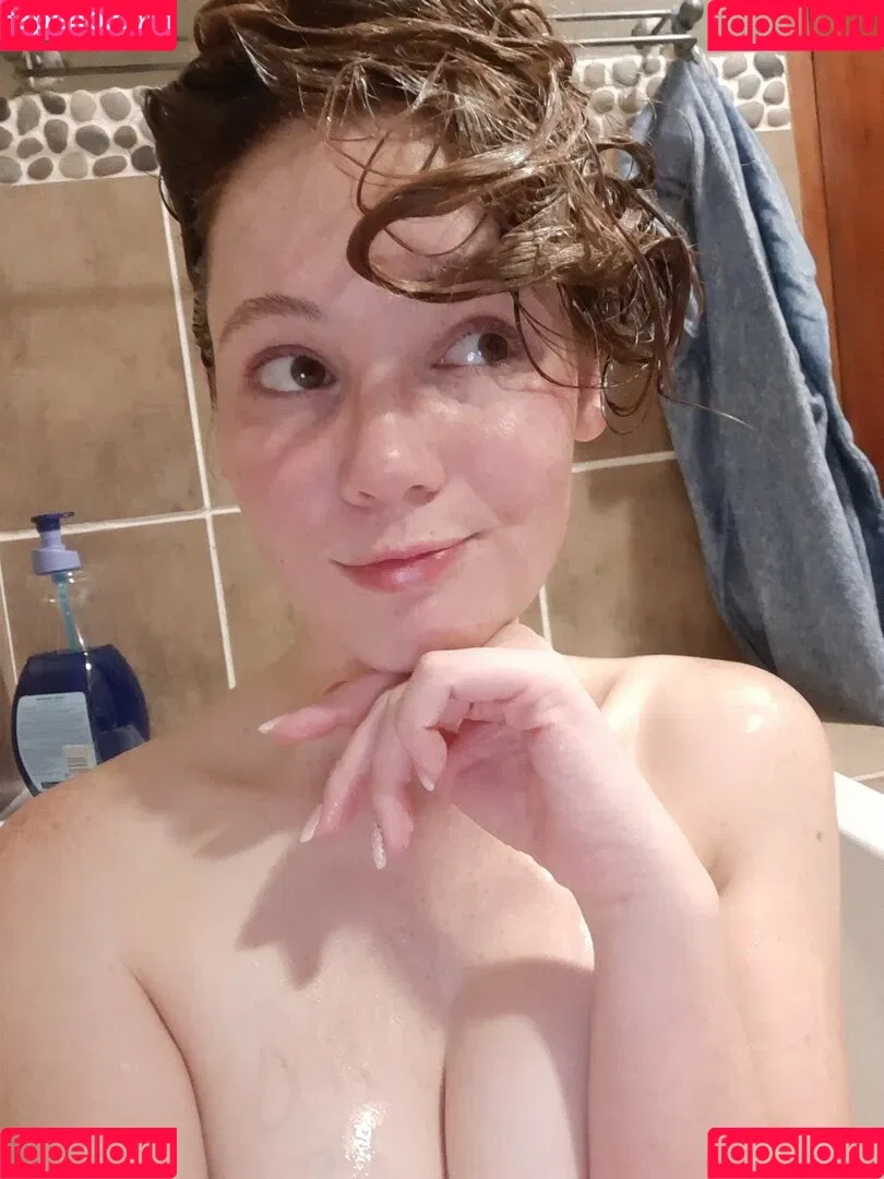 TIDYGIRL330 / allyson_grey / allysongreycosm / allysongreyxo Onlyfans Photo Gallery 