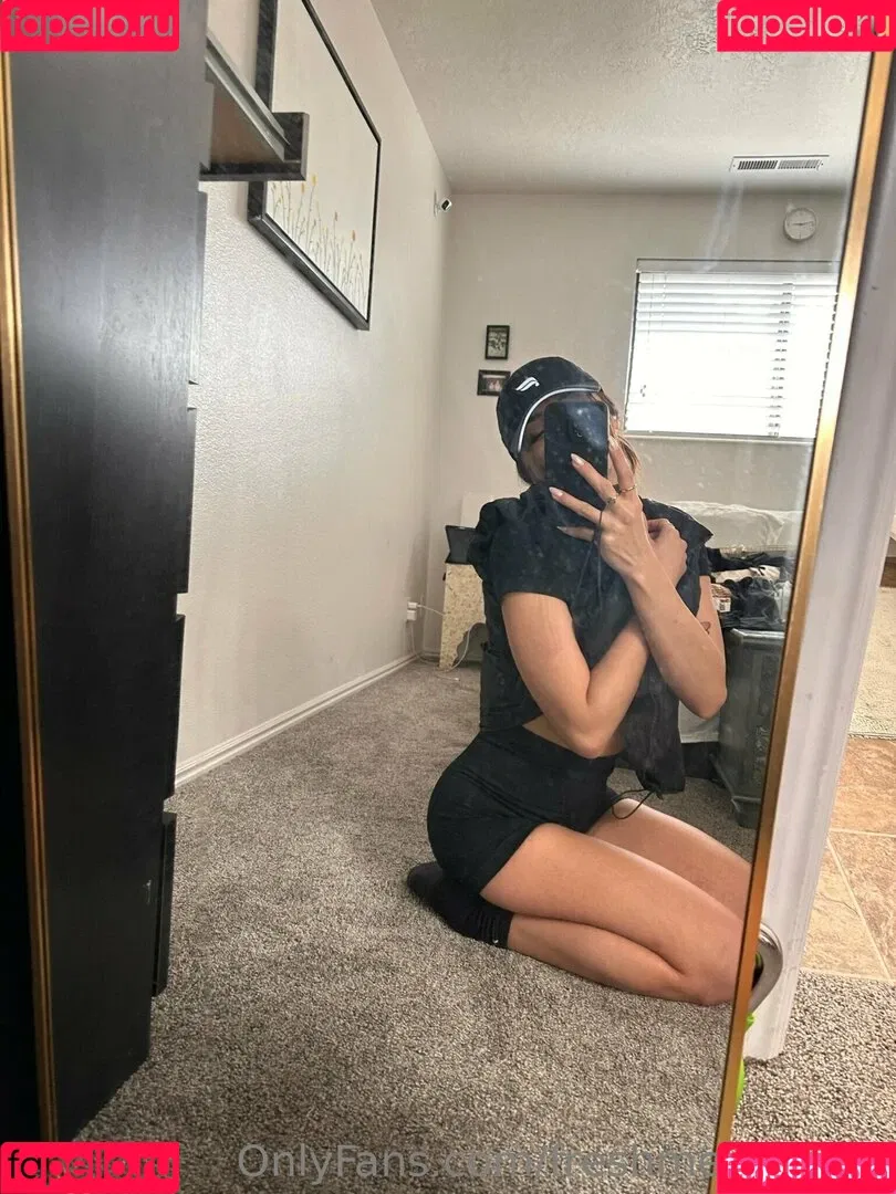 freshmenashley / heyitsmenashly Onlyfans Photo Gallery 