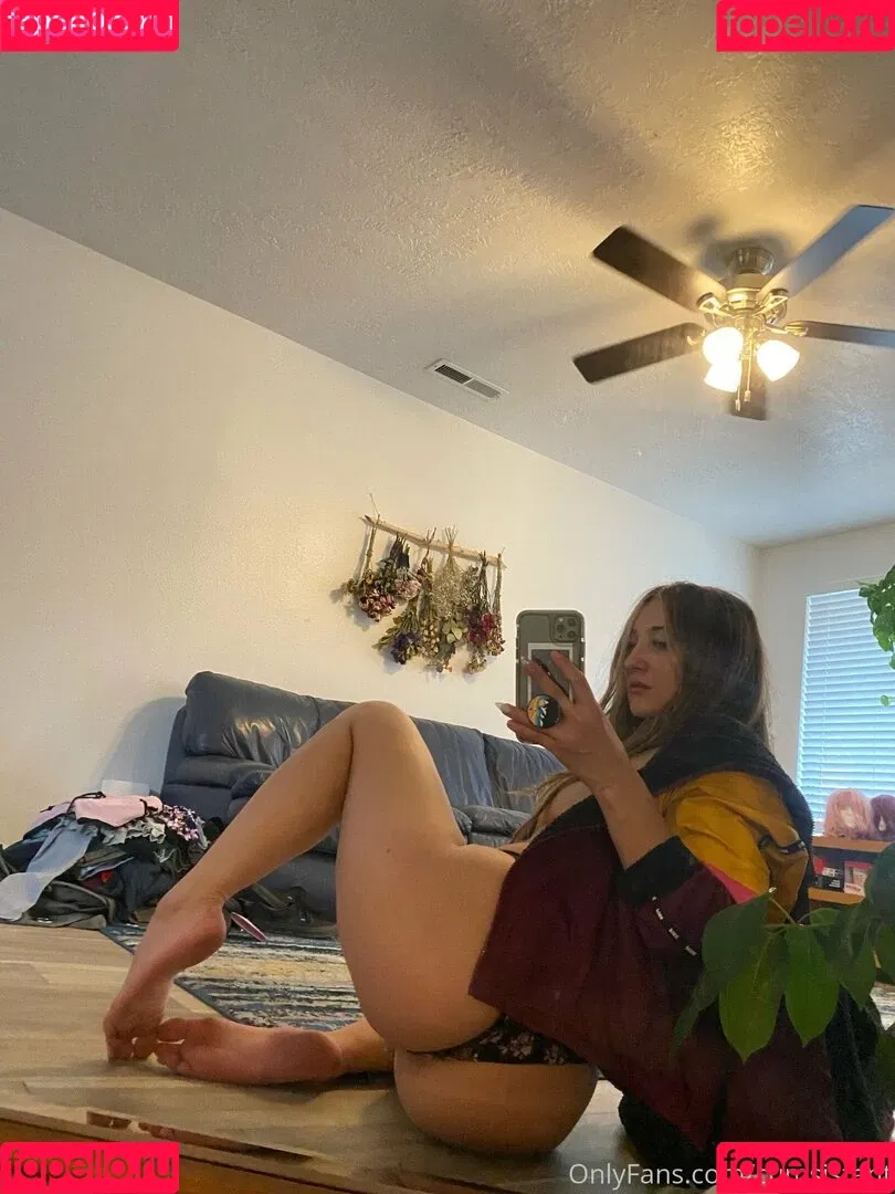 freshmenashley / heyitsmenashly Onlyfans Photo Gallery 