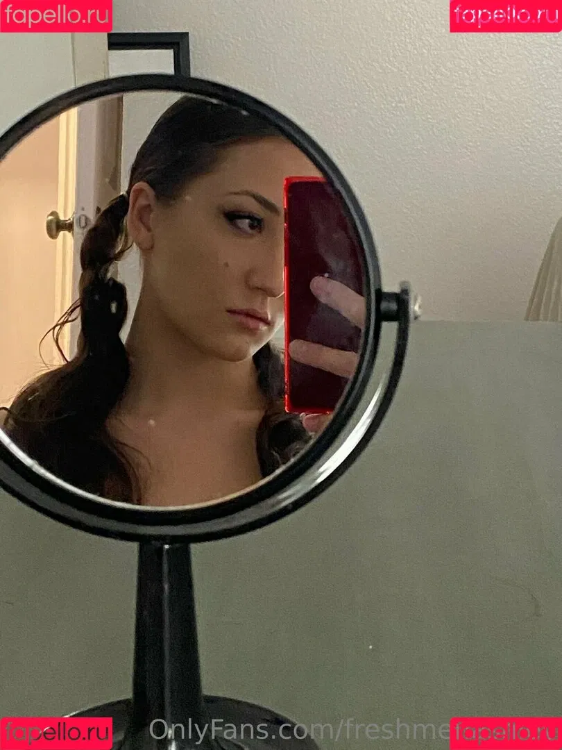 freshmenashley / heyitsmenashly Onlyfans Photo Gallery 