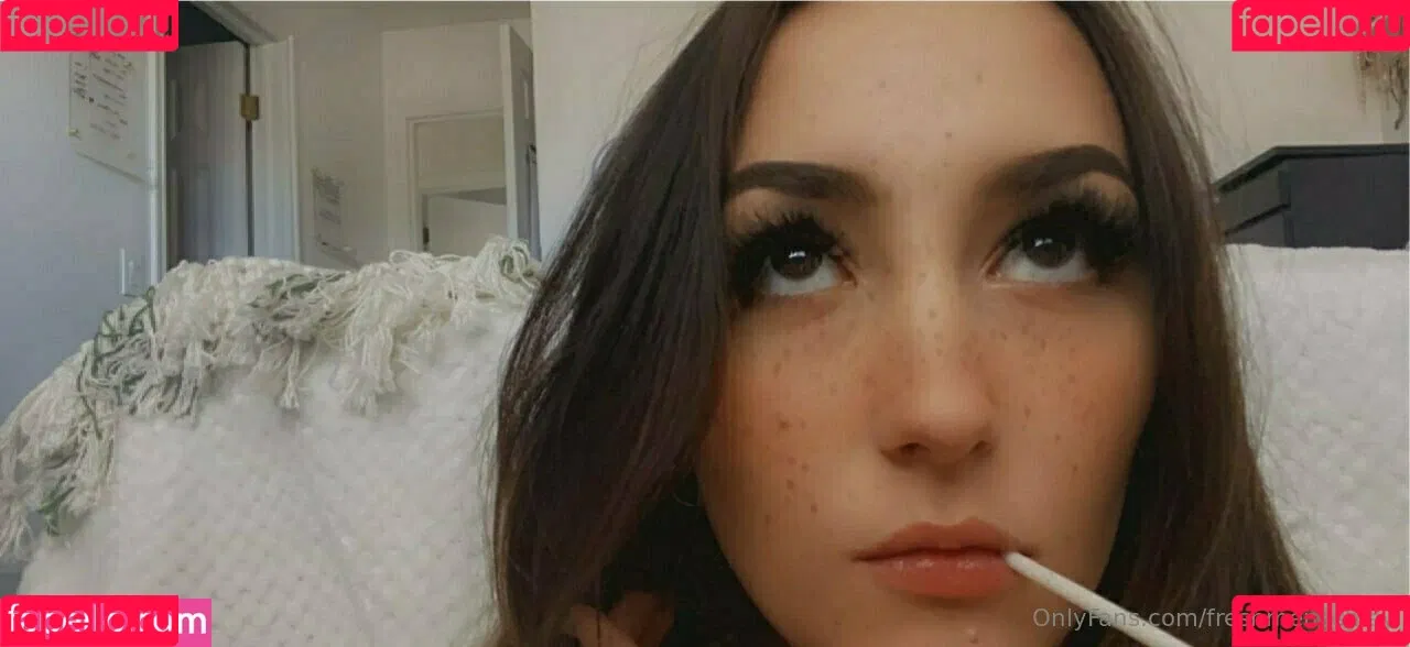 freshmenashley / heyitsmenashly Onlyfans Photo Gallery 