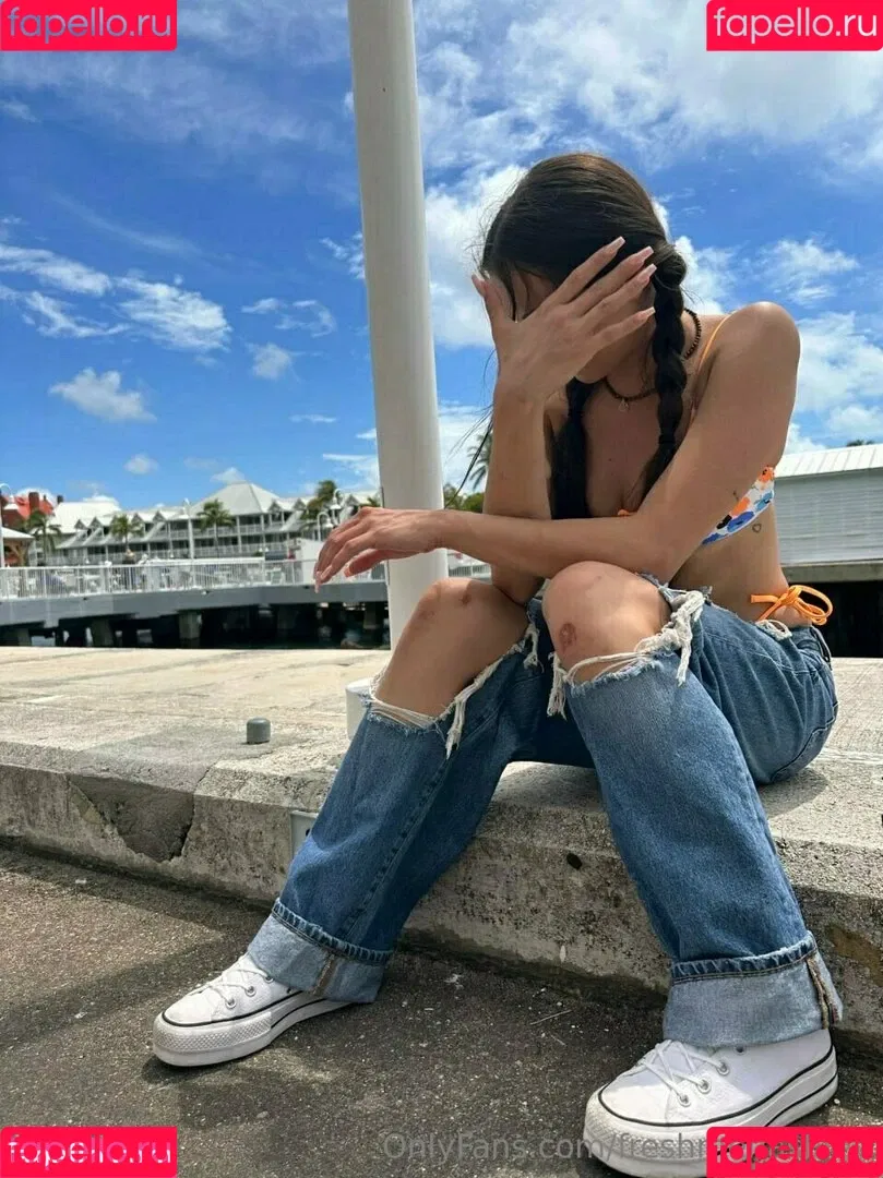 freshmenashley / heyitsmenashly Onlyfans Photo Gallery 