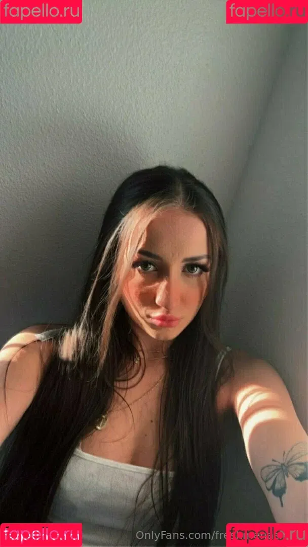 freshmenashley / heyitsmenashly Onlyfans Photo Gallery 