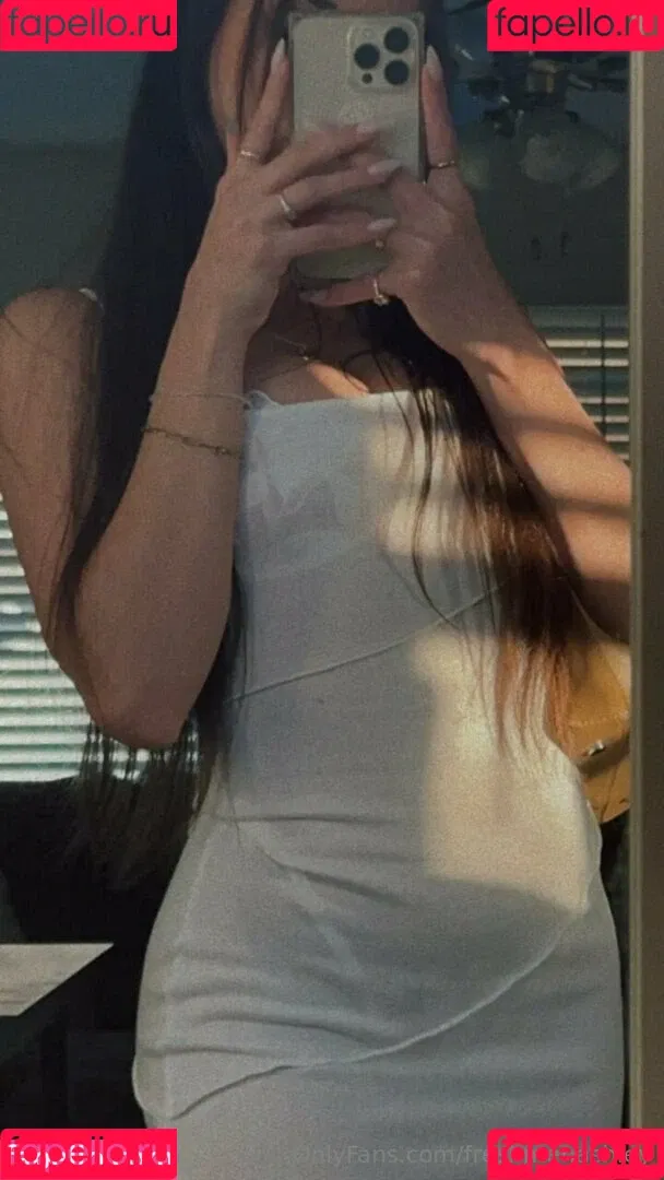 freshmenashley / heyitsmenashly Onlyfans Photo Gallery 