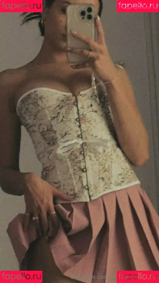 freshmenashley / heyitsmenashly Onlyfans Photo Gallery 