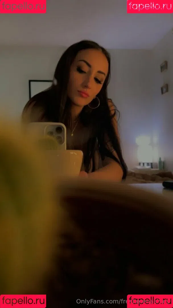freshmenashley / heyitsmenashly Onlyfans Photo Gallery 