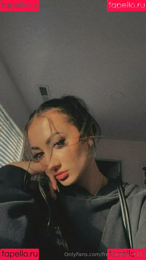 freshmenashley / heyitsmenashly Onlyfans Photo Gallery 