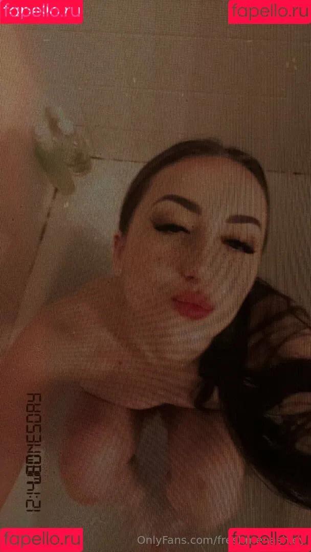 freshmenashley / heyitsmenashly Onlyfans Photo Gallery 