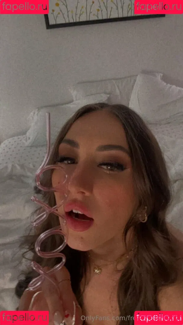 freshmenashley / heyitsmenashly Onlyfans Photo Gallery 