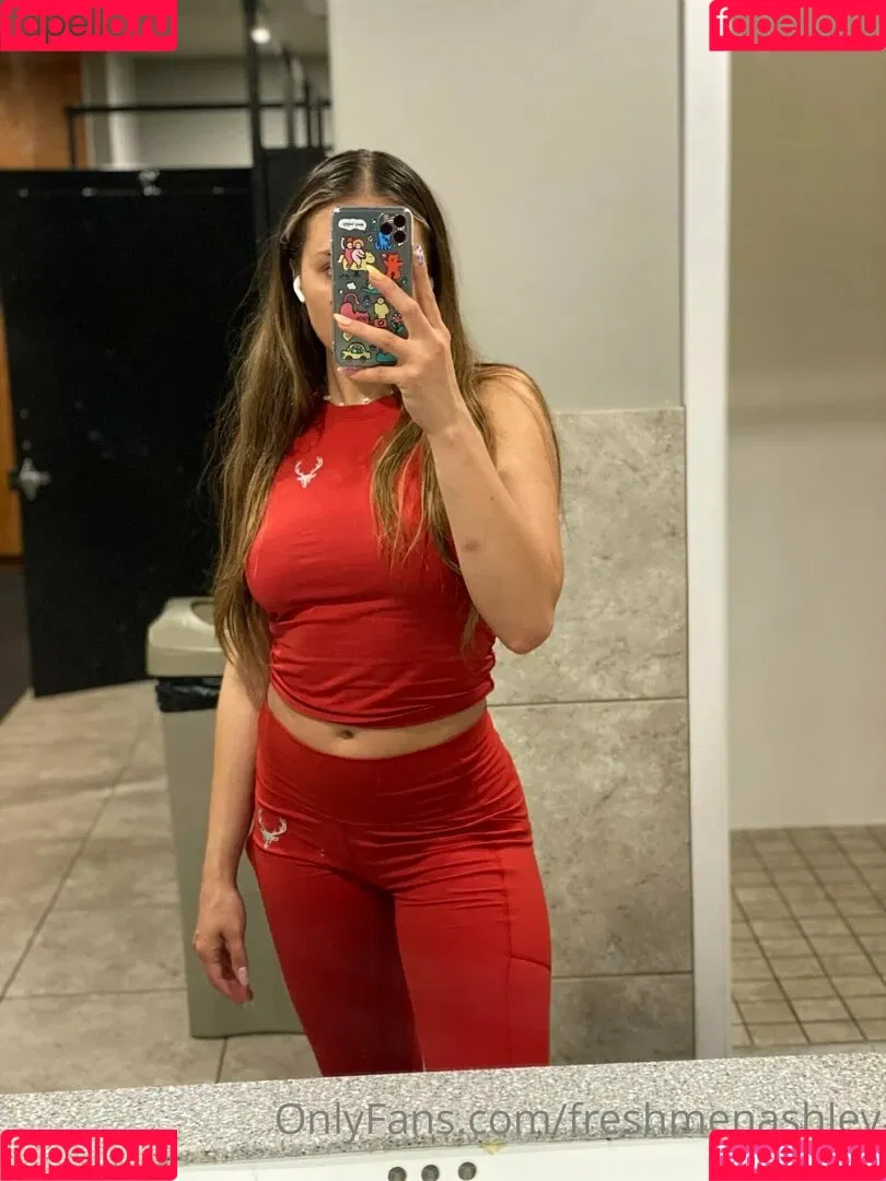 freshmenashley / heyitsmenashly Onlyfans Photo Gallery 