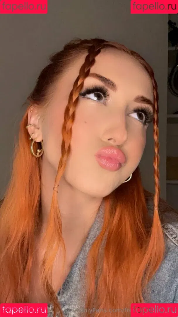 freshmenashley / heyitsmenashly Onlyfans Photo Gallery 