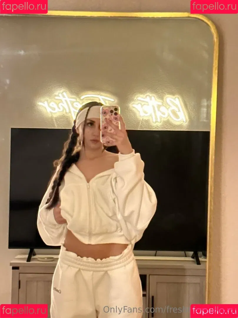 freshmenashley / heyitsmenashly Onlyfans Photo Gallery 