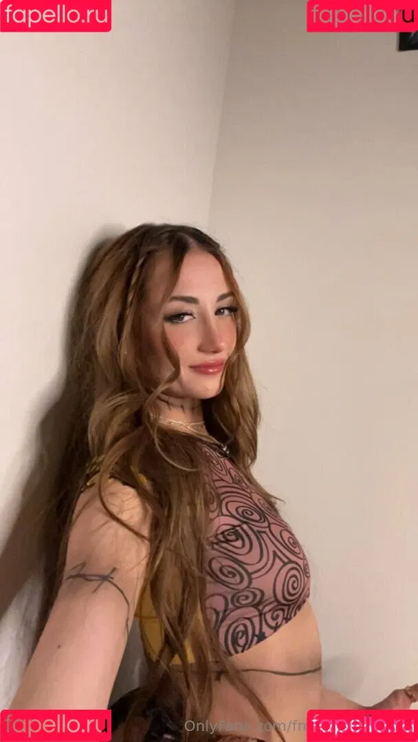 freshmenashley / heyitsmenashly Onlyfans Photo Gallery 
