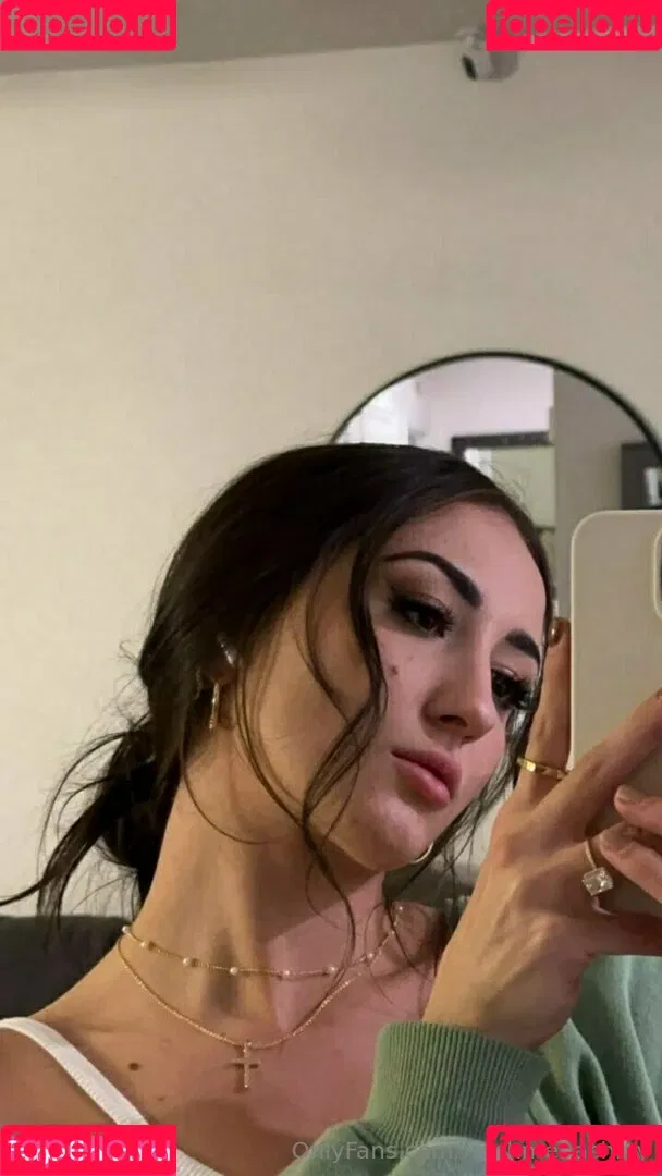 freshmenashley / heyitsmenashly Onlyfans Photo Gallery 