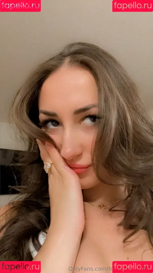 freshmenashley / heyitsmenashly Onlyfans Photo Gallery 