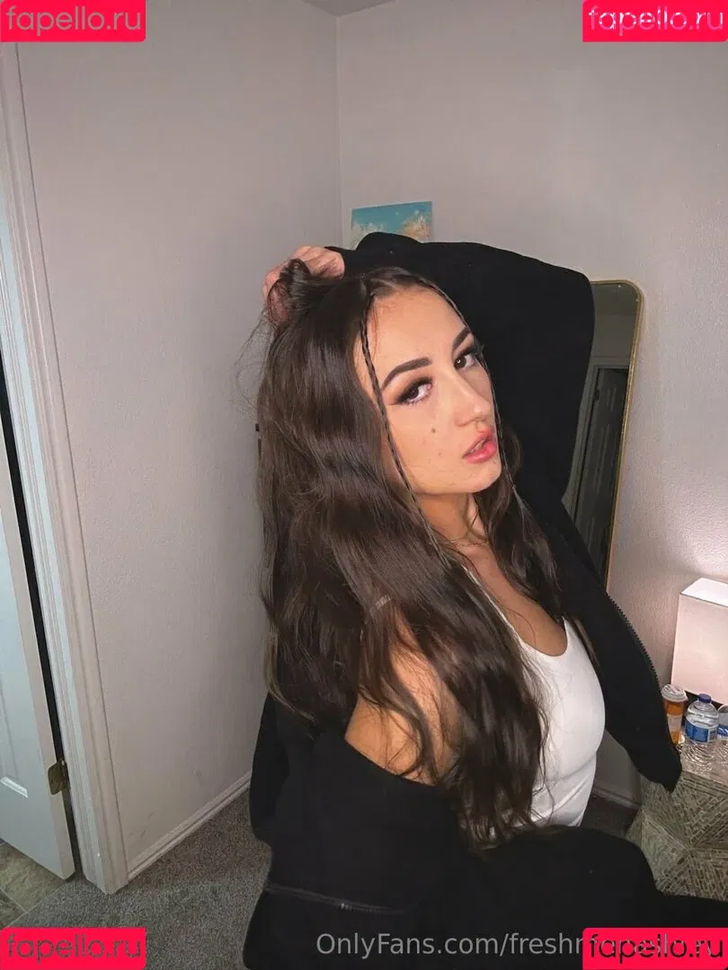 freshmenashley / heyitsmenashly Onlyfans Photo Gallery 