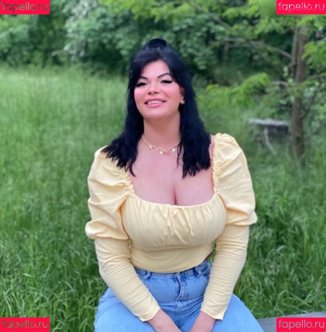 Laura Wölki / laurawoelki Onlyfans Photo Gallery 
