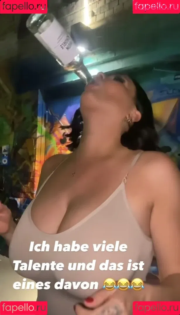 Laura Wölki / laurawoelki Onlyfans Photo Gallery 