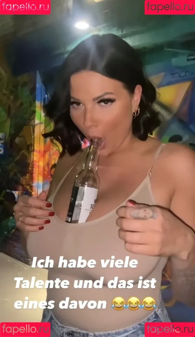 Laura Wölki / laurawoelki Onlyfans Photo Gallery 