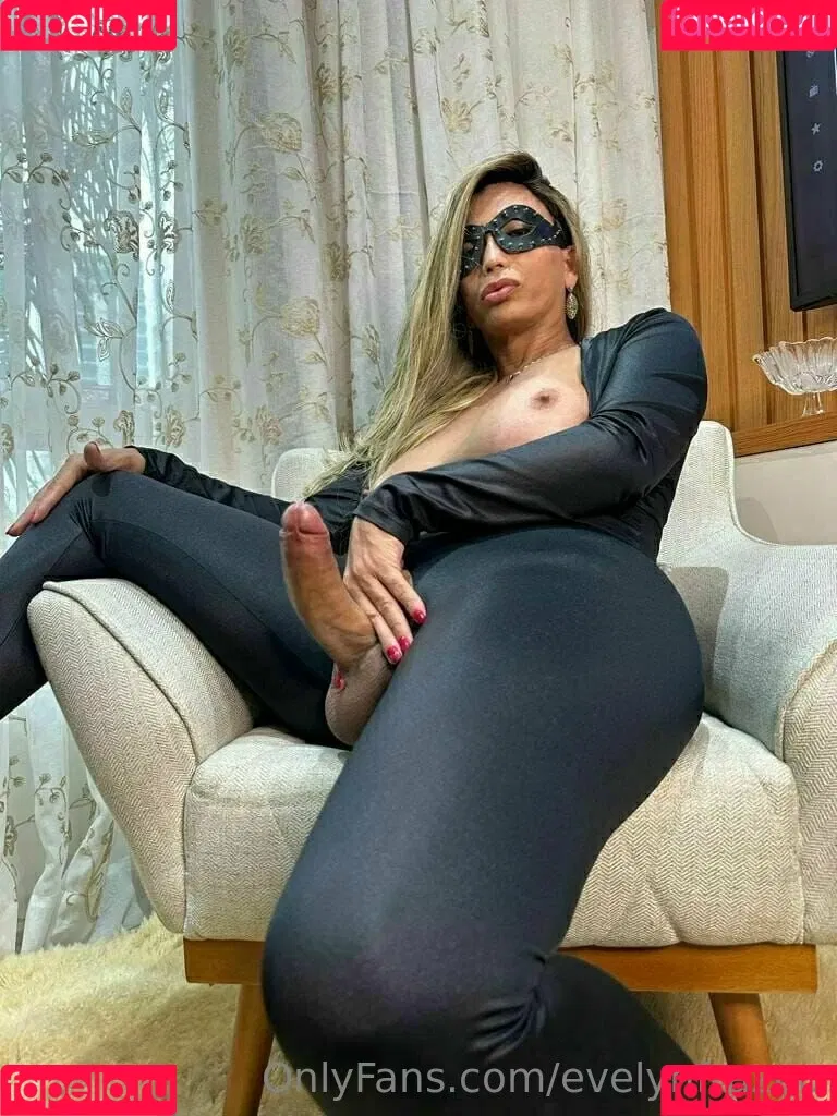 evelynfrazao / evelynfrazaolira23 Onlyfans Photo Gallery 